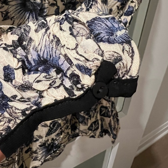 ♦️SOLD♦️Zara long sleeve top - Picture 5 of 6